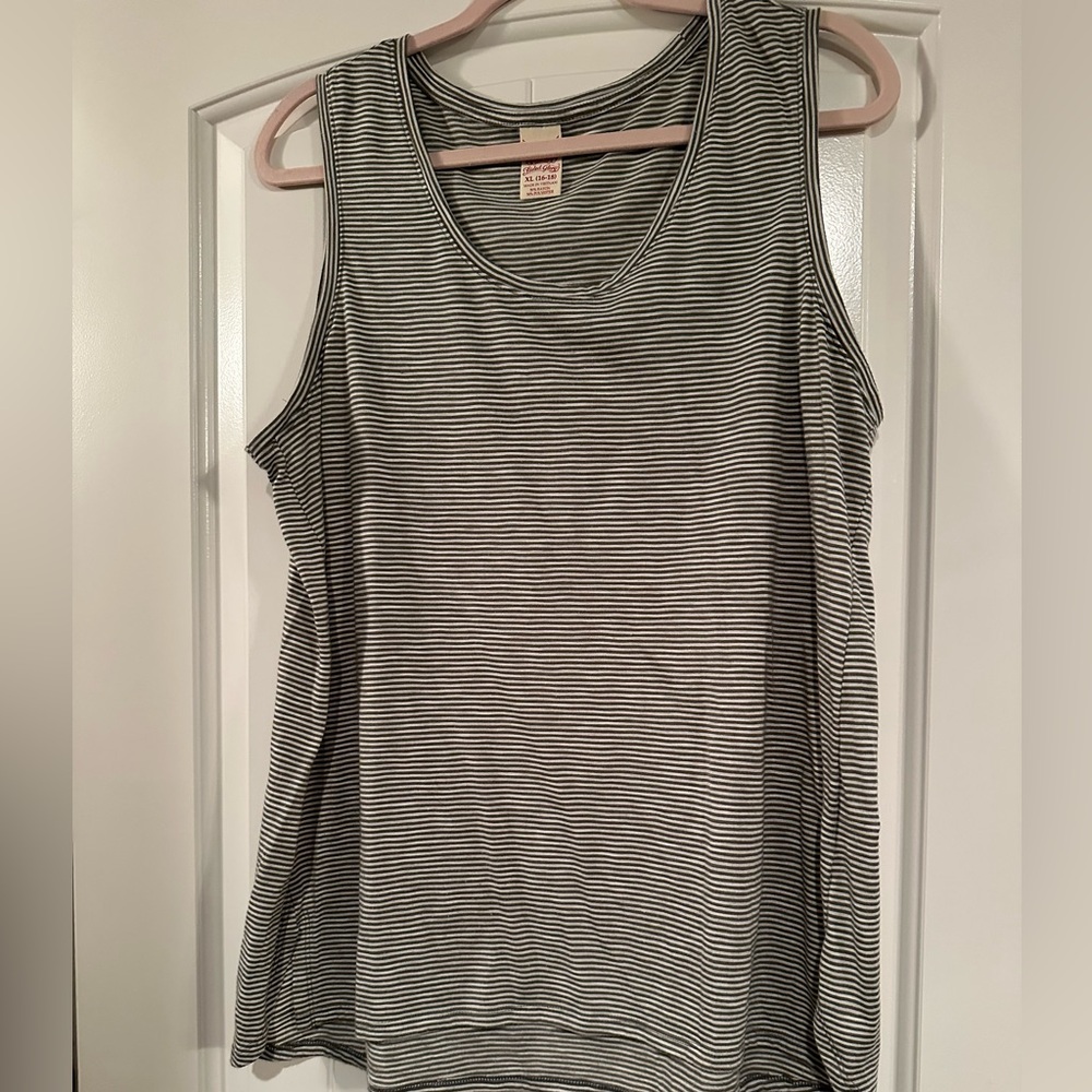 Faded Glory Classic Black and White Striped Tank Top